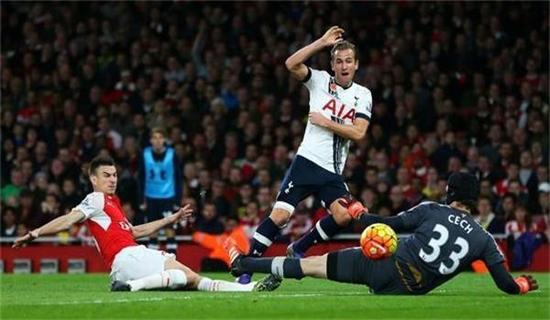 名成员通过 名成员通过